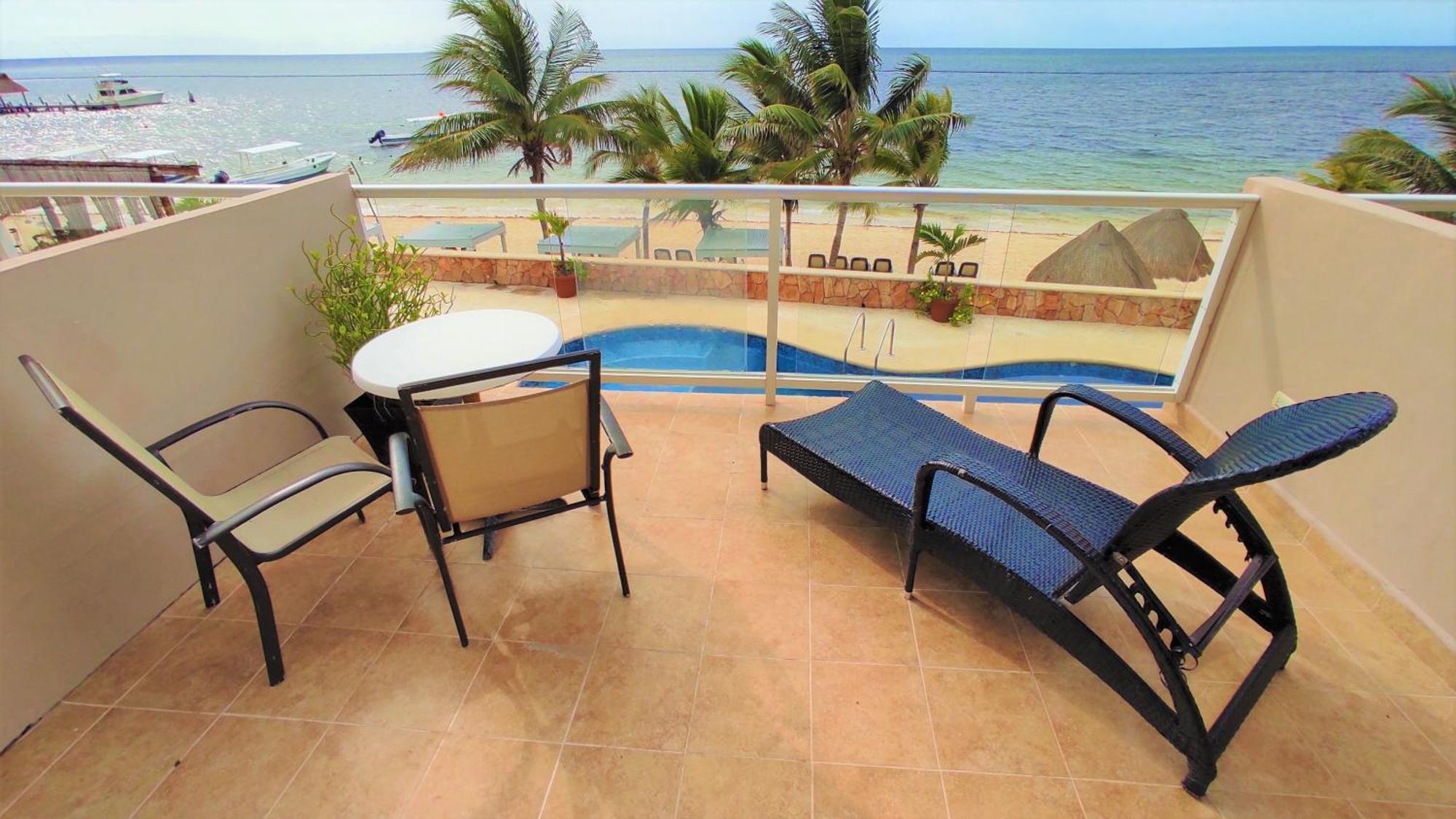 Hacienda Morelos Beachfront Hotel Puerto Morelos Dış mekan fotoğraf