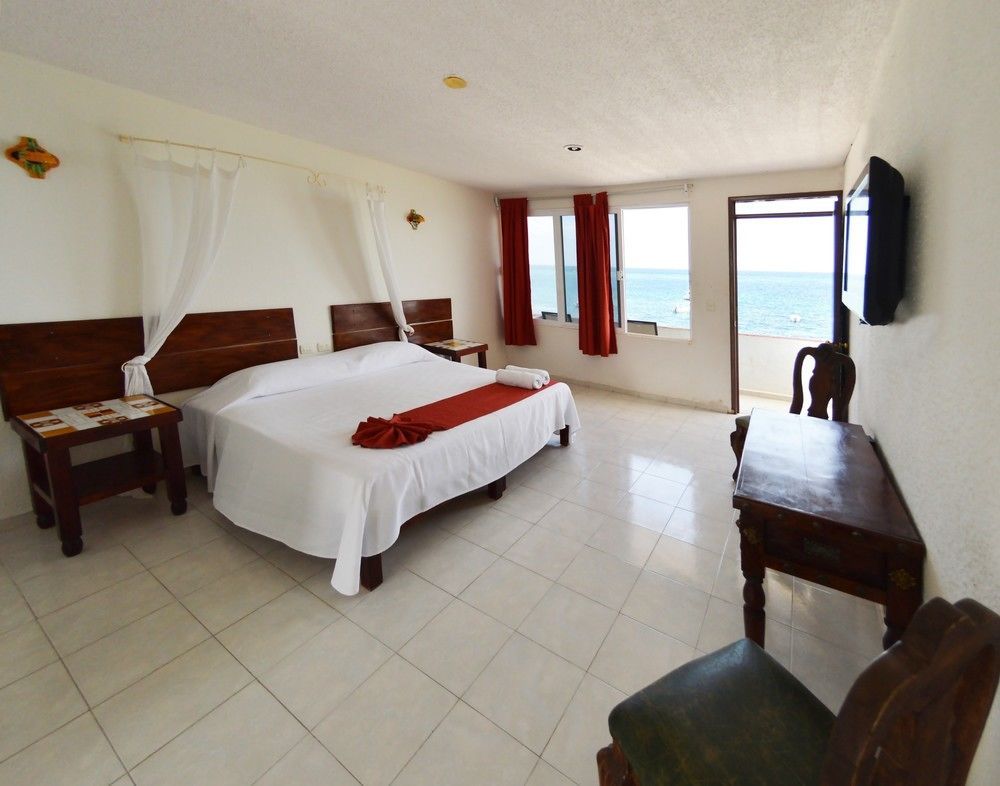 Hacienda Morelos Beachfront Hotel Puerto Morelos Dış mekan fotoğraf
